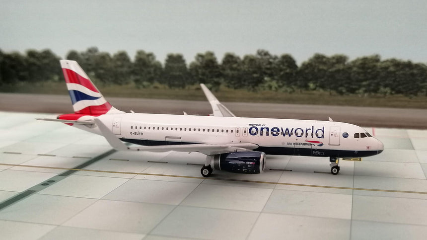 Phoenix British Airways Airbus A320 One World G-EUYR 1/400 Aircraft Scale Model