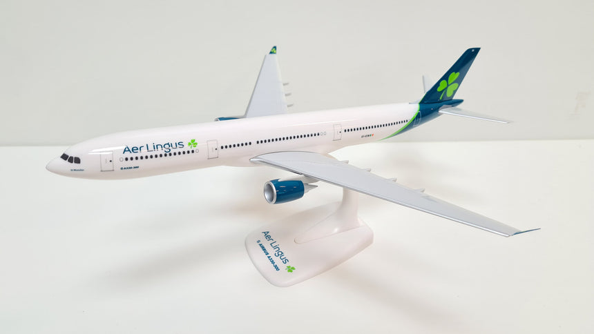 Aer Lingus Airbus A330-300 Snap-fit Model Plane 1/200