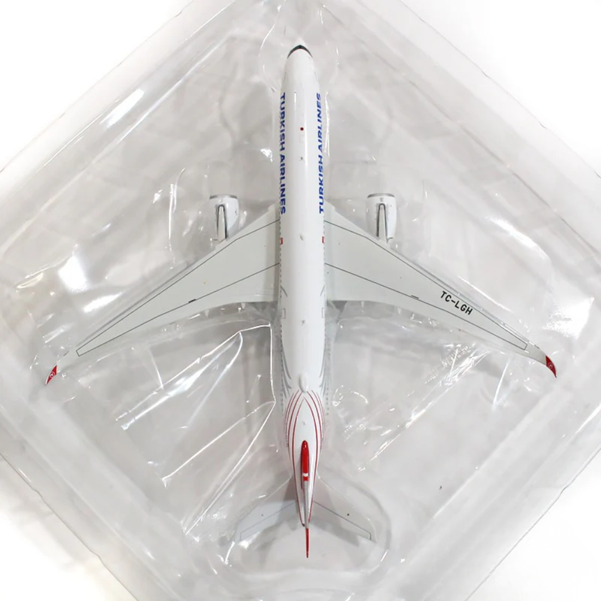 Aviation400 Turkish Airlines "400th Aircraft" Airbus A350-941 TC-LGH 1/400 Aircraft Scale Model