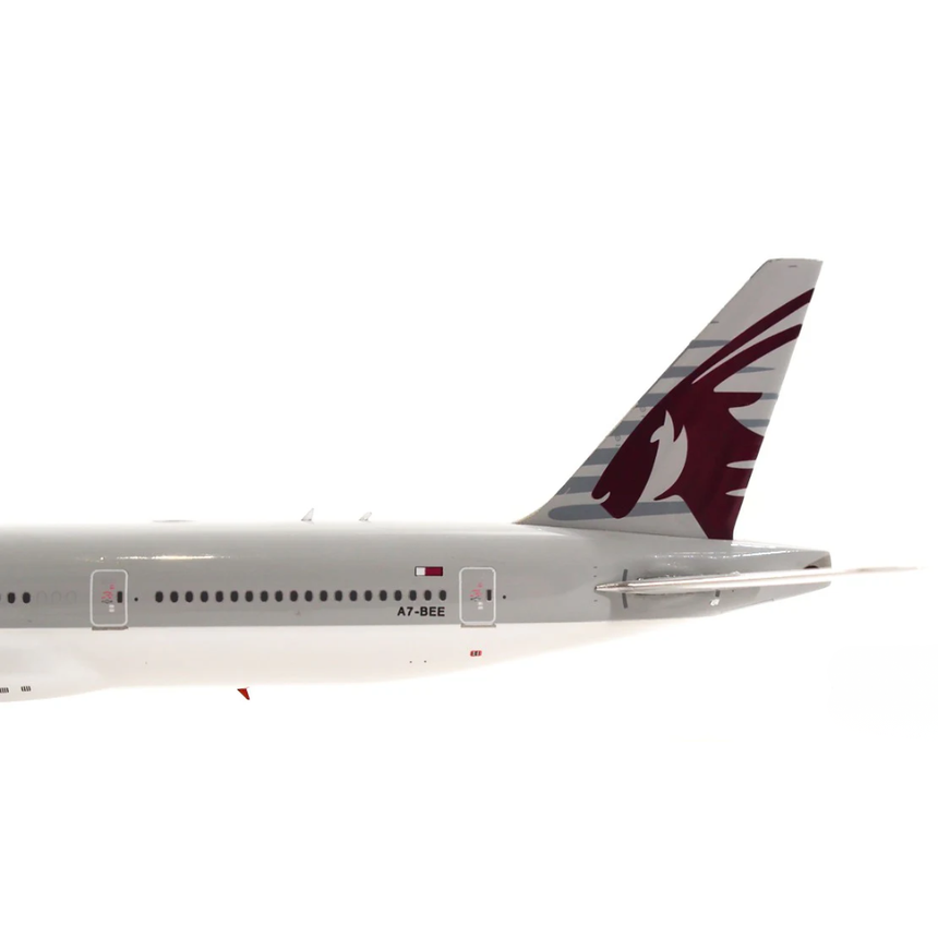 Phoenix Qatar Airways "25 Years of Excellence" Boeing 777-300ER A7-BEE 1/400 Aircraft Scale Model