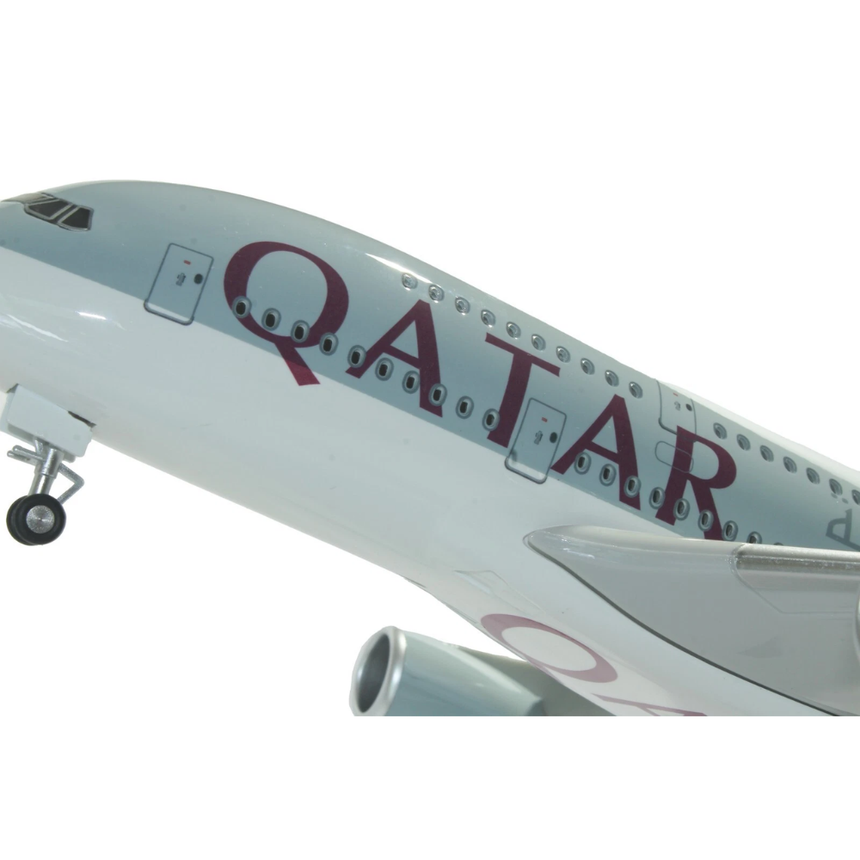 Qatar Airways Airbus A380-800 36.5cm Aircraft Model