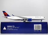 Phoenix Delta Airbus A330-900 N421DX 1/400 Aircraft Scale Model