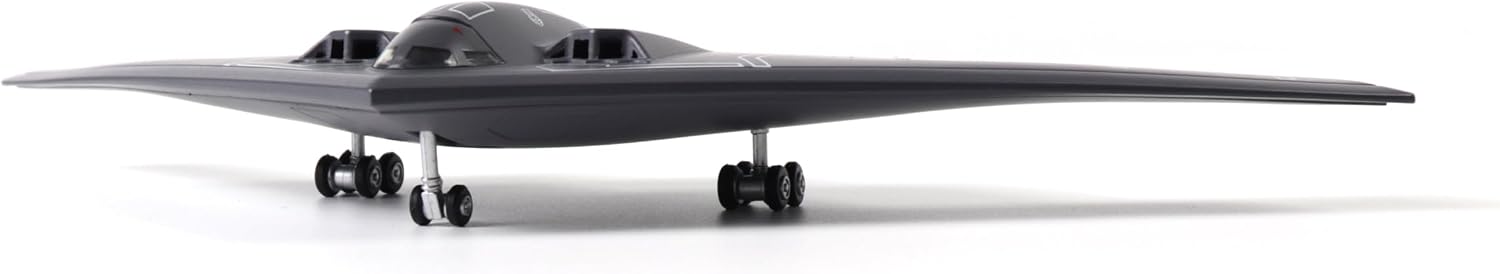 USAF Northrop Grumman B-2A Spirit Stealth Bomber 1/200 Aircraft Scale Model with Stand
