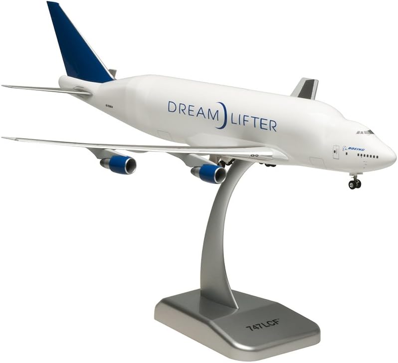Hogan Dreamlifter Boeing 747-400LCF N780BA 1/200 Aircraft Scale Model