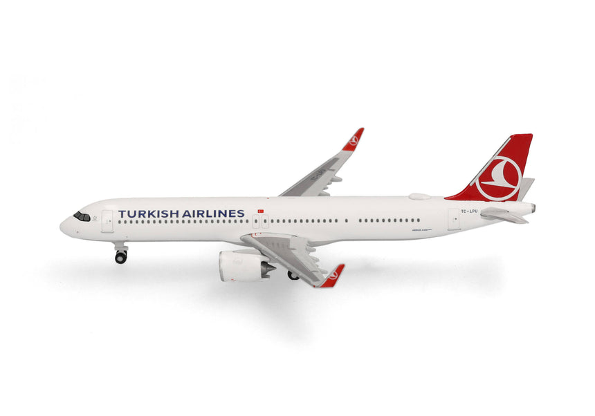 Herpa Turkish Airlines Airbus A321neo – TC-LPU 1/500 Aircraft Scale Model