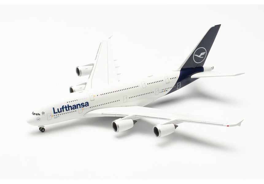 Herpa Lufthansa Airbus A380 – D-AIMK "Düsseldorf" 1/500 Scale