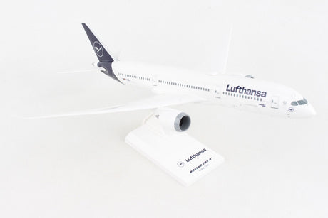 SkyMarks Lufthansa Boeing B787-9 1/200 Scale