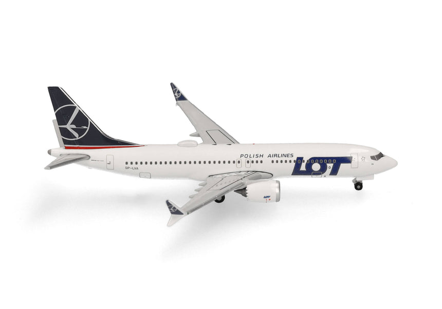 Herpa LOT Polish Airlines Boeing 737 Max 8 – SP-LVA 1/500 Aircraft Scale Model