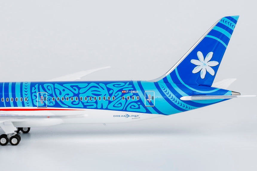 NG Models Air Tahiti Nui (25th anniversary sticker; named "Tupaia") Boeing 787-9 Dreamliner F-ONUI 1/400 Scale
