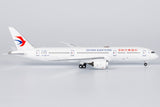 NG Models China Eastern Airlines Boeing 787-9 Dreamliner B-226Q 1/400 Scale