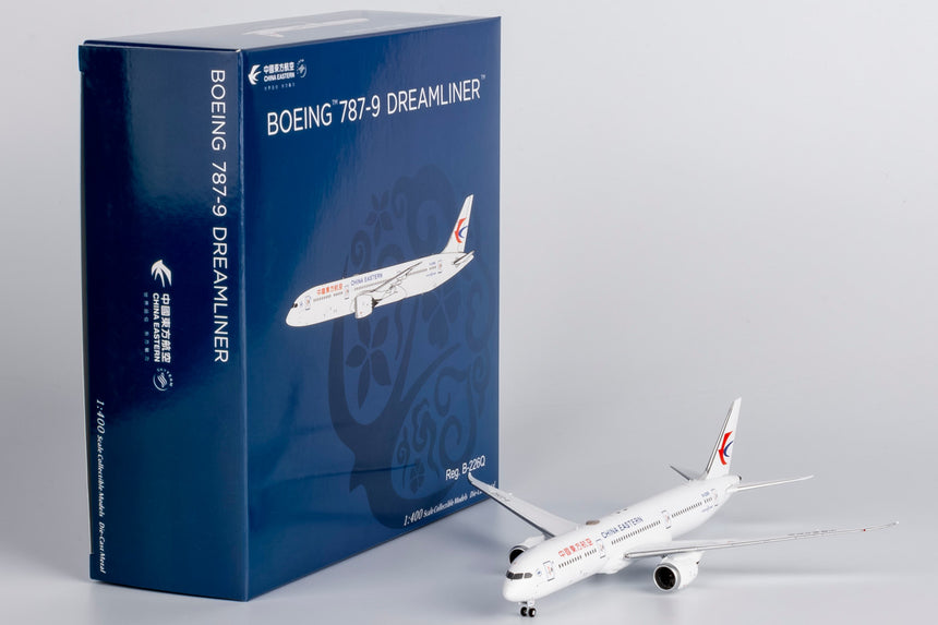 NG Models China Eastern Airlines Boeing 787-9 Dreamliner B-226Q 1/400 Scale