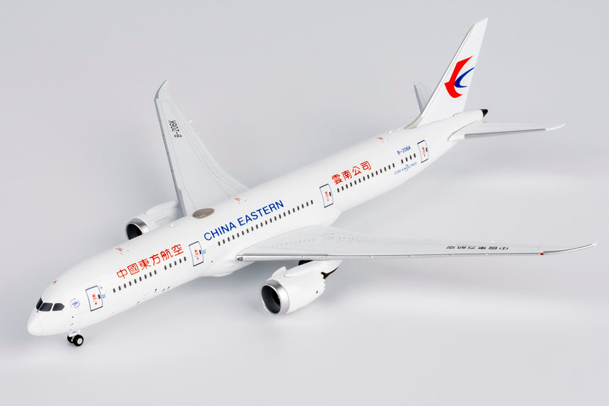 NG Models China Eastern Airlines "YUNNAN BRANCH (云南公司)" Titles Boeing 787-9 Dreamliner B-206K 1/400 Scale