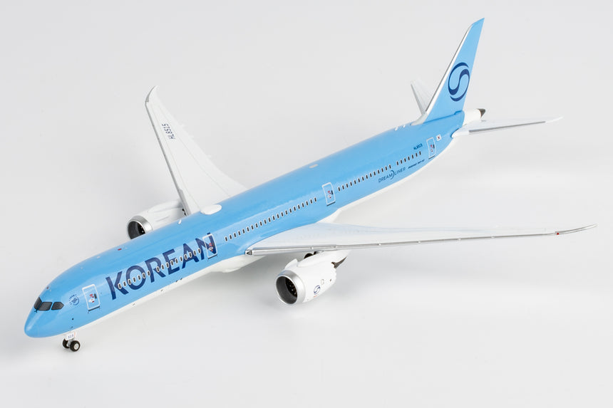 NG Models Korean Air 2025's livery Boeing 787-10 Dreamliner HL8515 1/400 Scale