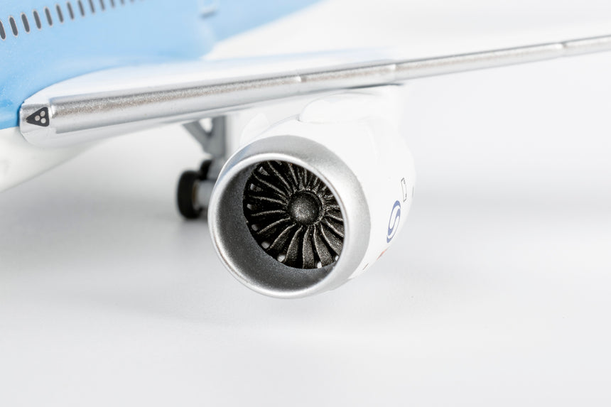 NG Models Korean Air 2025's livery Boeing 787-10 Dreamliner HL8515 1/400 Scale