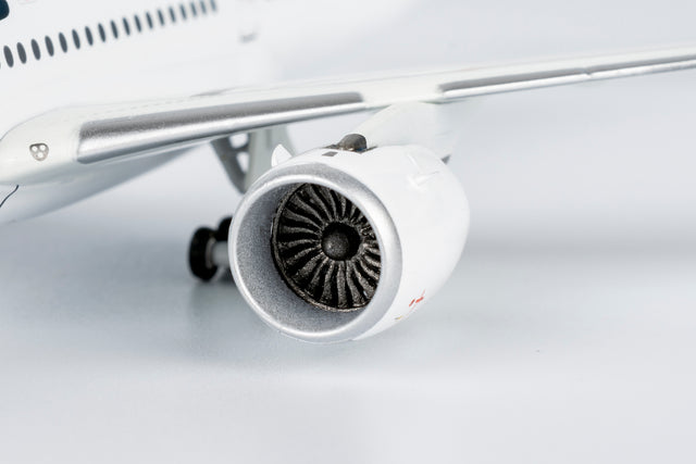 NG Models Japan Airlines (JAL) Airbus A350-1000 JA06WJ 1/400 Aircraft Scale Model