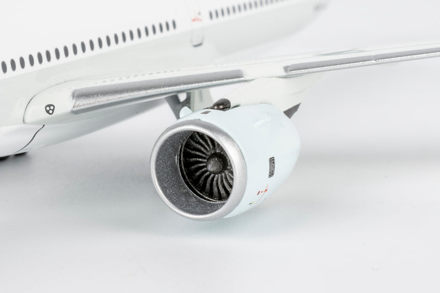 NG Models Cathay Pacific Airways Airbus A350-1000 B-LXH 1/400 Aircraft Scale Model