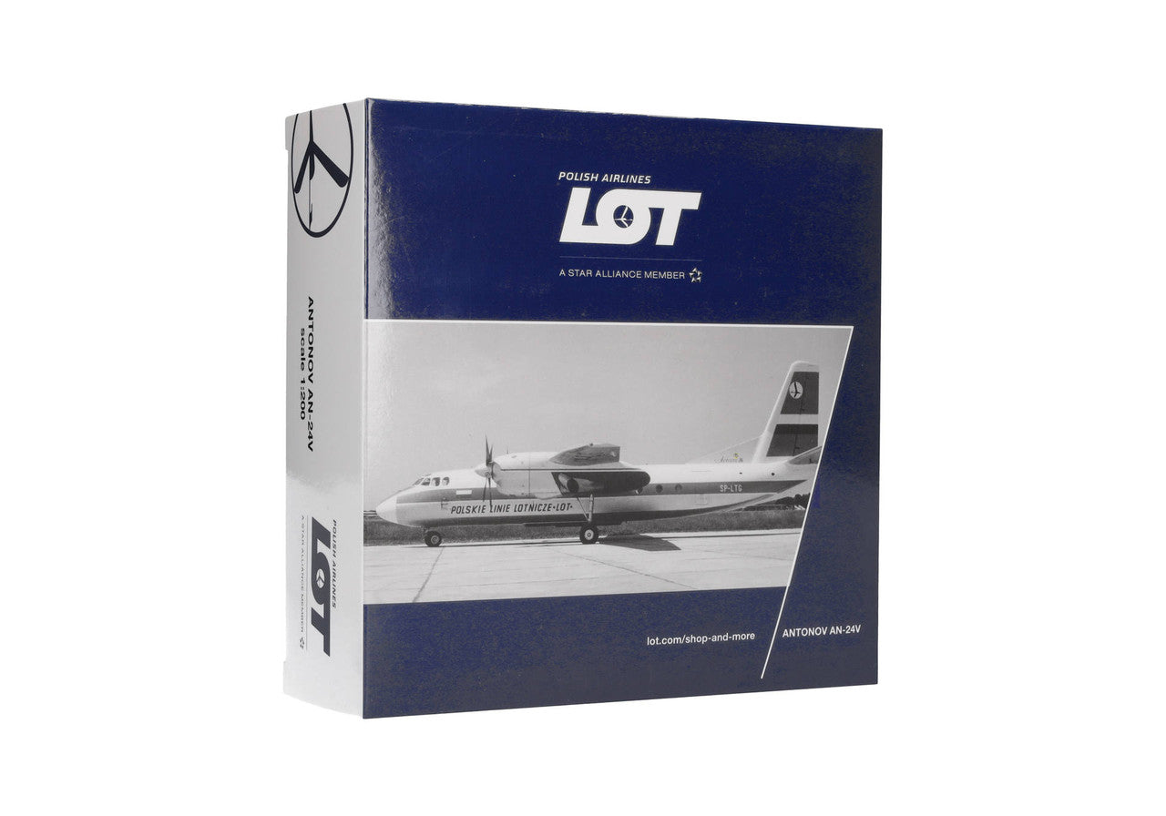 Herpa LOT Polish Airlines Antonov AN-24V 1/200 Aircraft Scale Model