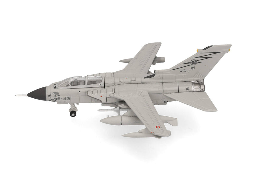 Herpa Italian Air Force Panavia Tornado ECR - 155° Gruppo ETS, 6° Stormo "Diavoli Rossi", Ghedi Air Baser 1/200 573078