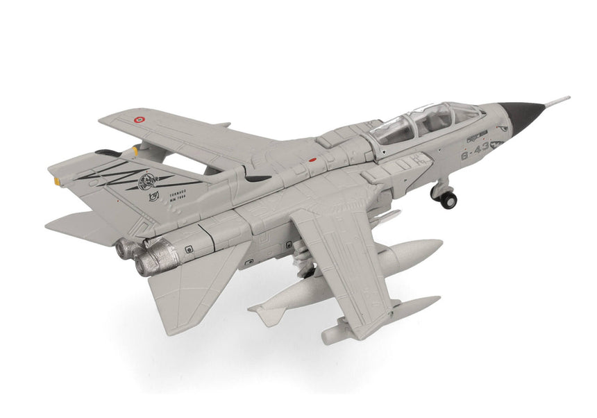 Herpa Italian Air Force Panavia Tornado ECR - 155° Gruppo ETS, 6° Stormo "Diavoli Rossi", Ghedi Air Baser 1/200 573078