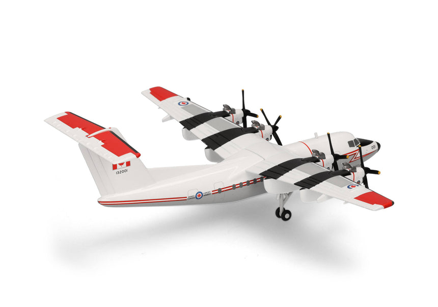 Herpa Canadian Armed Forces De Havilland Canada CC-132 (DHC-7) - No. 412 (T) Squadron detachment, CFB Lahr, Germany 1/200 Aircraft Scale Model