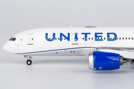 NG Models United Airlines Blue Evolution c/s Boeing 787-8 Dreamliner N26902 1/400 Scale