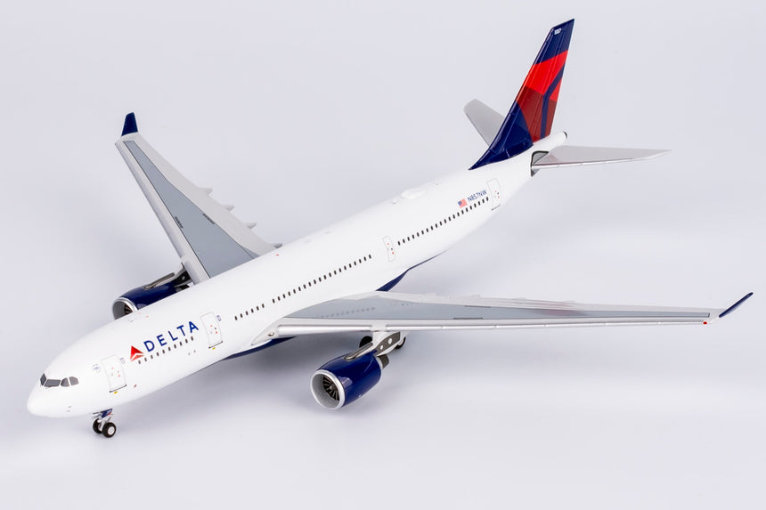 NG Models Delta Air Lines Airbus A330-200 N857NW 1/400 Scale