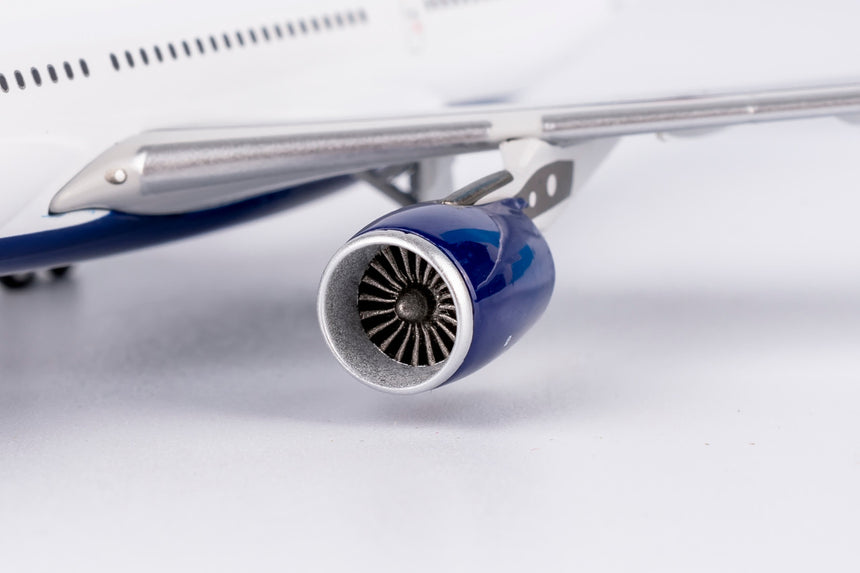 NG Models Delta Air Lines Airbus A330-200 N857NW 1/400 Scale