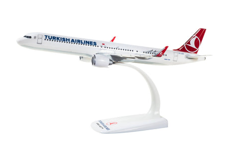 Herpa Turkish Airlines Airbus A321neo TC-LSA 1/200 Scale