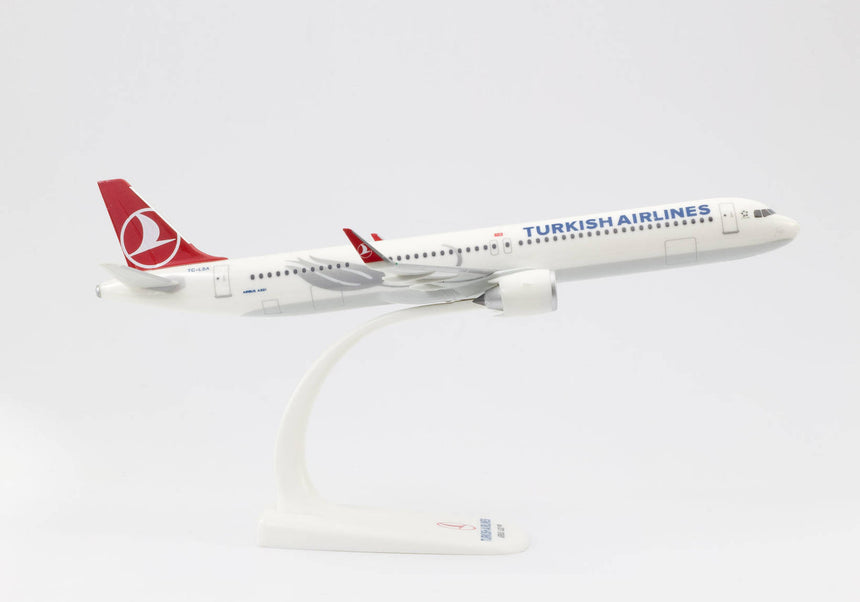 Herpa Turkish Airlines Airbus A321neo TC-LSA 1/200 Scale