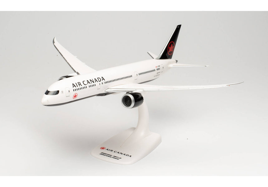 Herpa Air Canada Boeing 787-9 Dreamliner C-FRSR 1/200 Aircraft Scale Model