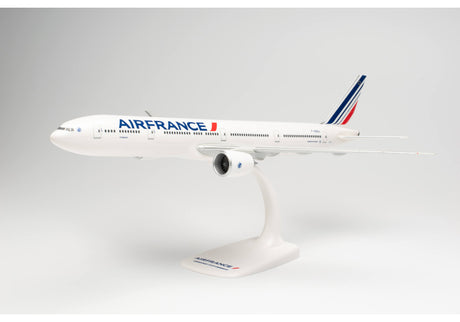 Herpa Air France Boeing 777-300ER - 2021 livery – F-GSQJ “Strasbourg” 1/200 613491
