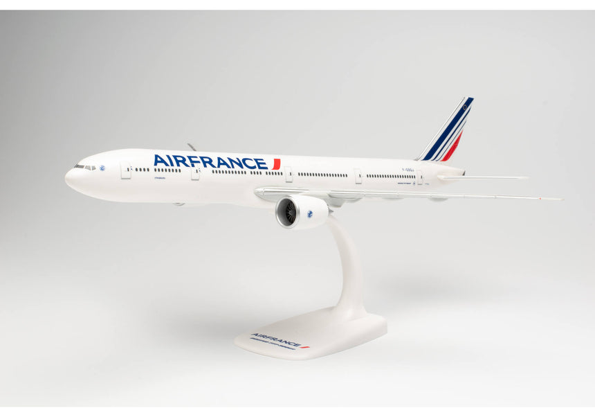 Herpa Air France Boeing 777-300ER - 2021 livery – F-GSQJ “Strasbourg” 1/200 613491