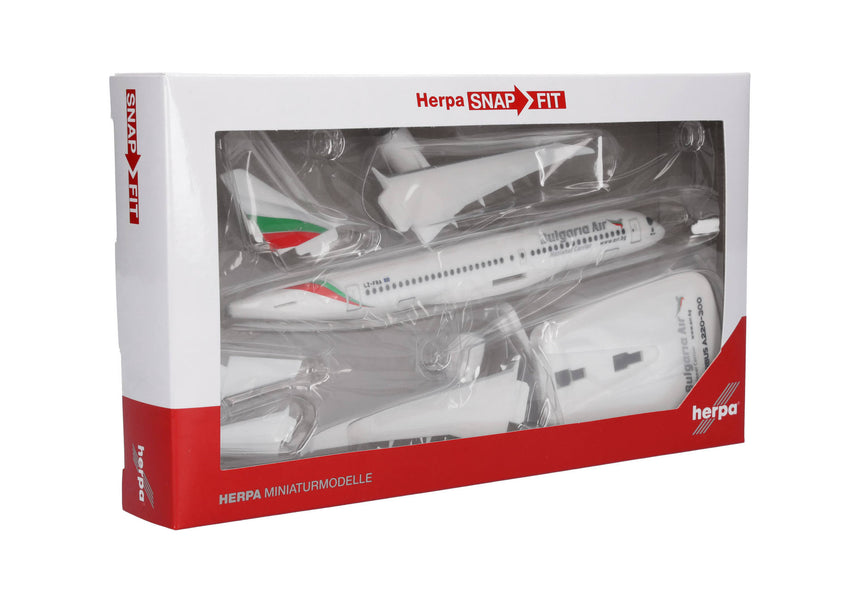 Herpa Snapfit Bulgaria Air Airbus A220-300 1/200 Aircraft Scale Model