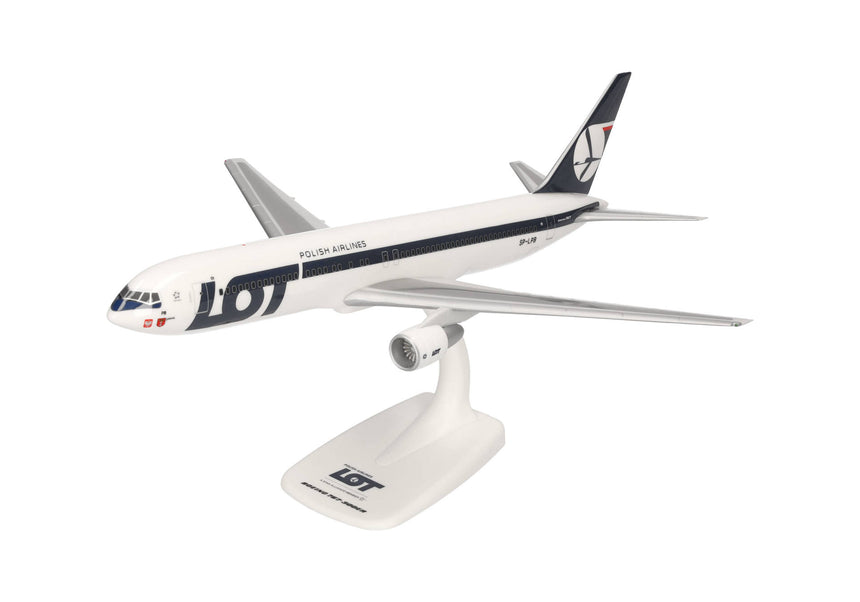 Herpa Snapfit LOT Polish Airlines Boeing 767-300 - SP-LPB 1/200 Aircraft Scale Model
