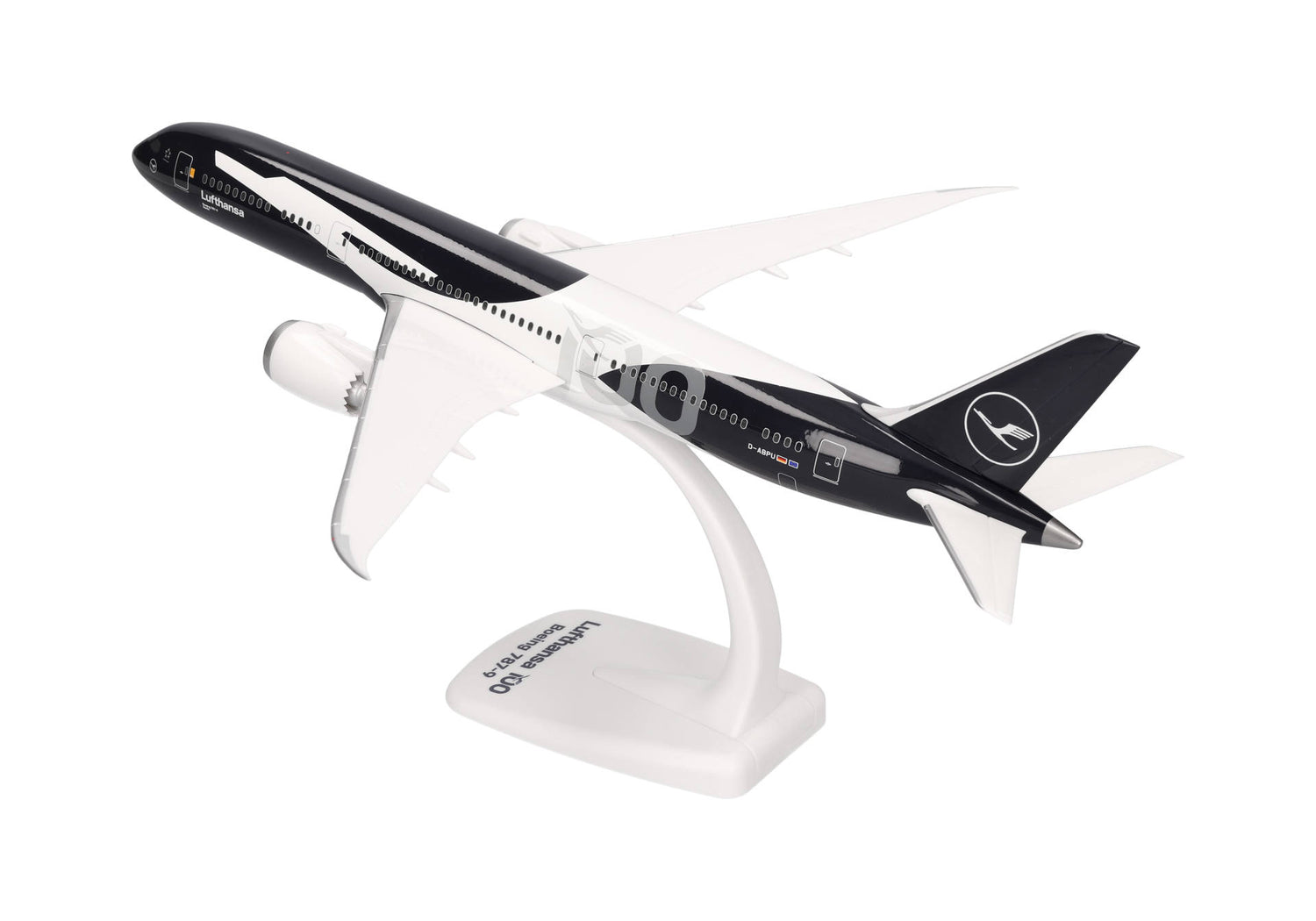 Herpa Snapfit Lufthansa Boeing 787-9 Dreamliner "100 Years" - D-ABPU "Berlin" 1/200 Aircraft Scale Model
