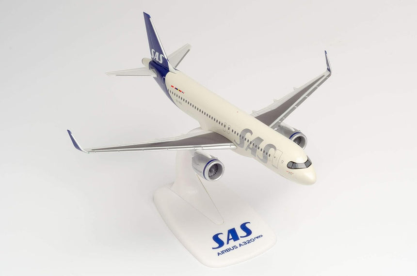 Herpa SAS Scandinavian Airlines Airbus A320Neo – SE-ROX "Roar Viking" 1/200 Scale