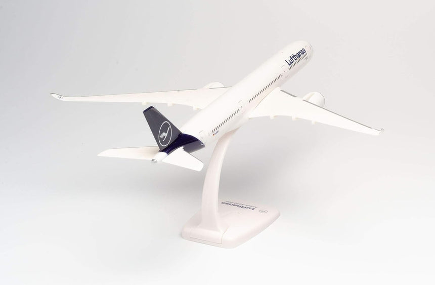 Herpa Lufthansa Airbus A350-900 1/200 Scale