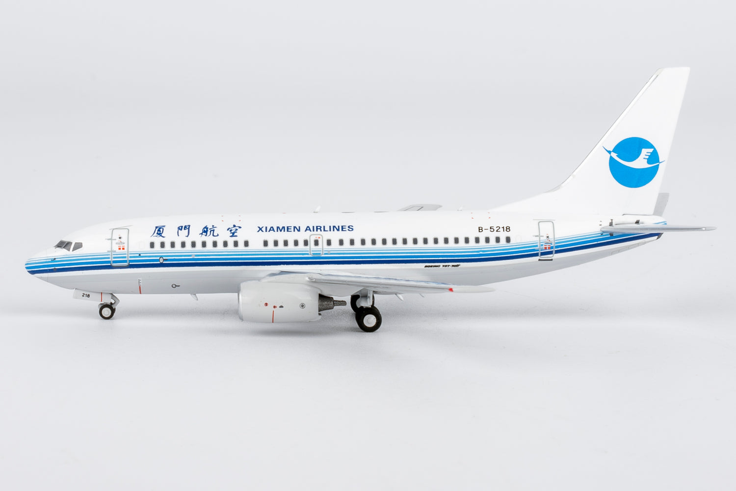 NG Models Xiamen Airlines (classics colors) Boeing 737-700 B-5218 1/400 Aircraft Scale Model
