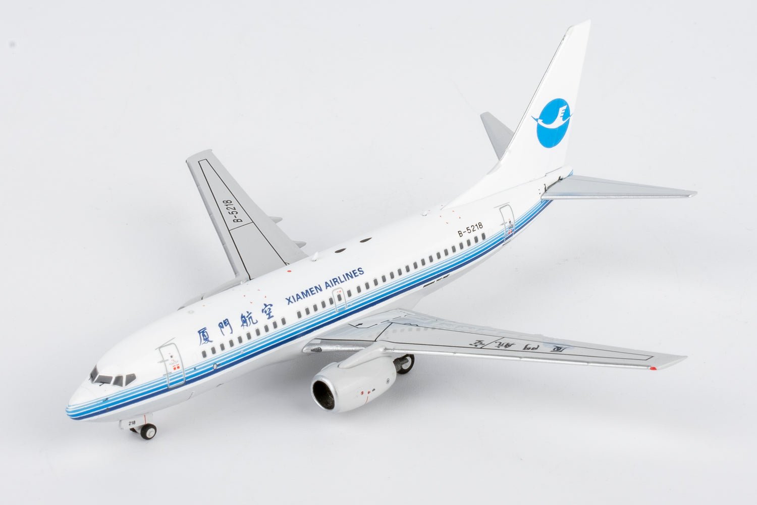 NG Models Xiamen Airlines (classics colors) Boeing 737-700 B-5218 1/400 Aircraft Scale Model