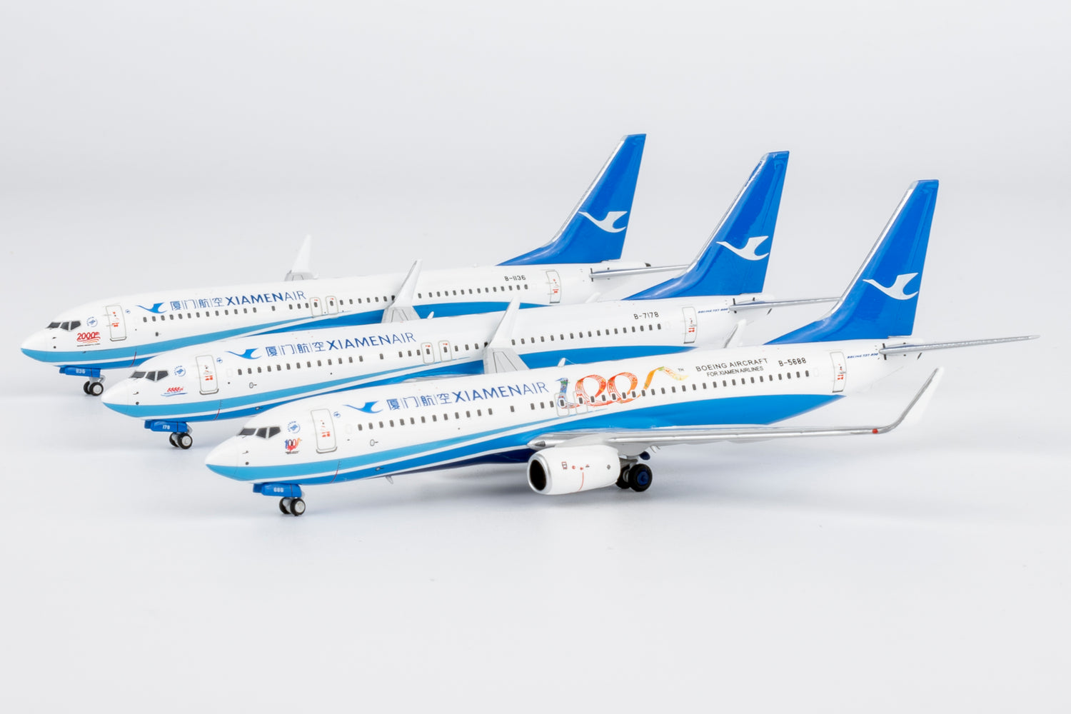 NG Models Xiamen Airlines "8,888th 737" sticker Boeing 737-800/w B-7178 1/400 Aircraft Scale Model