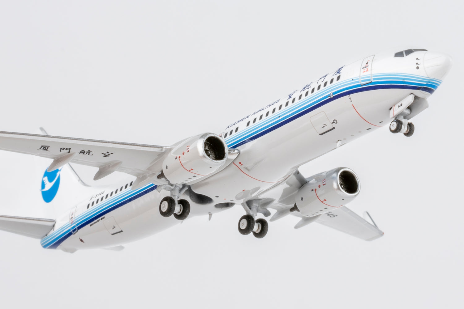 NG Models Xiamen Airlines (revised classics colors; Xiamen Airlines' first 737-800) Boeing 737-800/w B-5146 1/400 Aircraft Scale Model