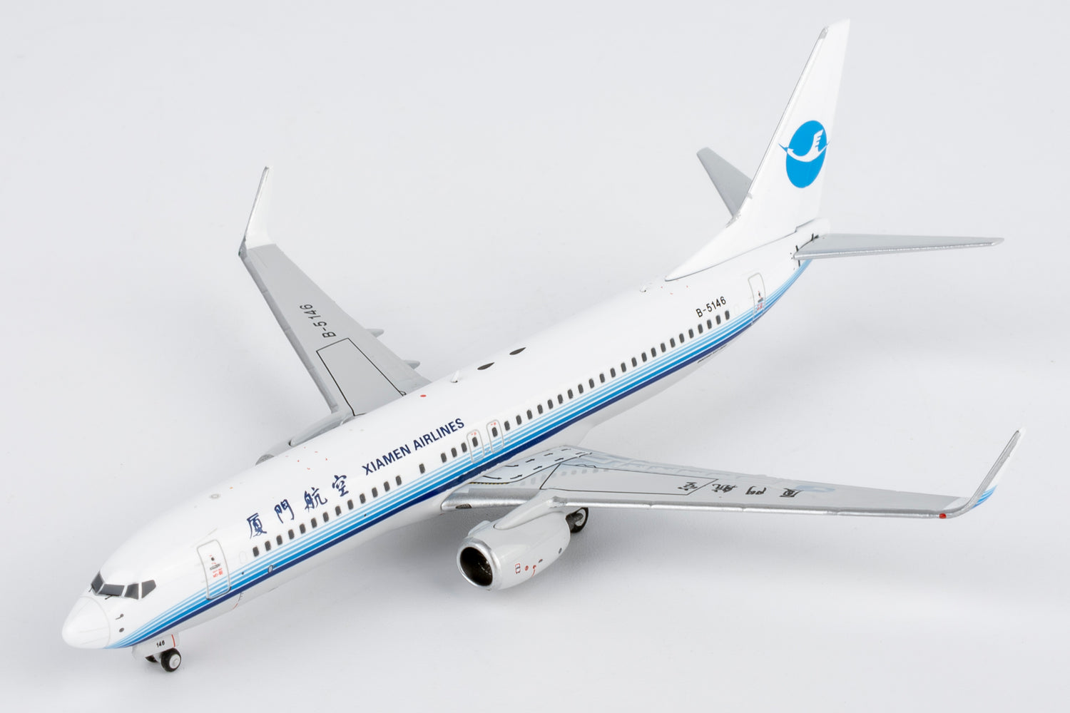 NG Models Xiamen Airlines (revised classics colors; Xiamen Airlines' first 737-800) Boeing 737-800/w B-5146 1/400 Aircraft Scale Model