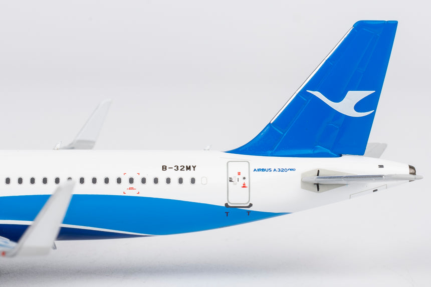NG Models Xiamen Airlines (first A320neo for Xiamen Airlines) Airbus A320neo B-32MY 1/400 Aircraft Scale Model