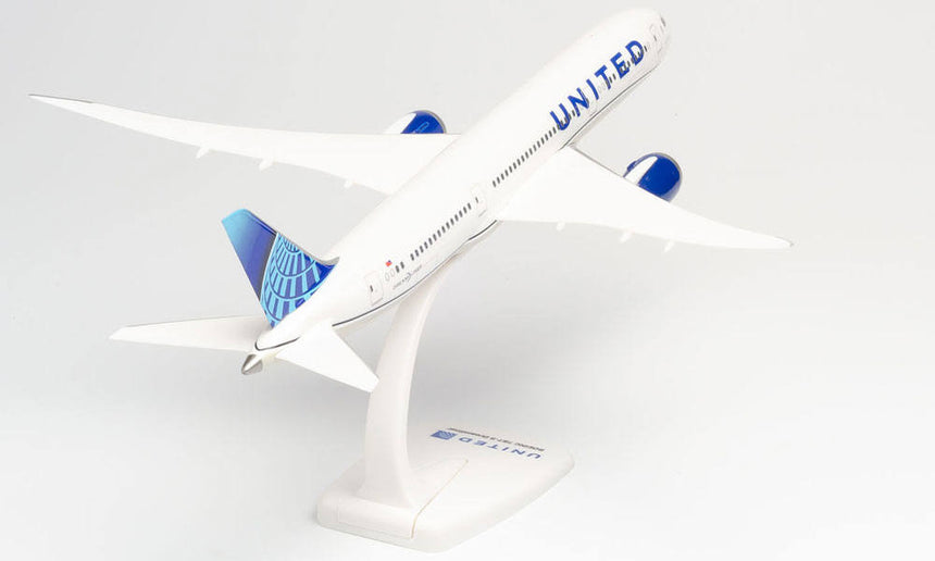 Herpa United Airlines Boeing 787-9 Dreamliner - new colors 1/200 Scale
