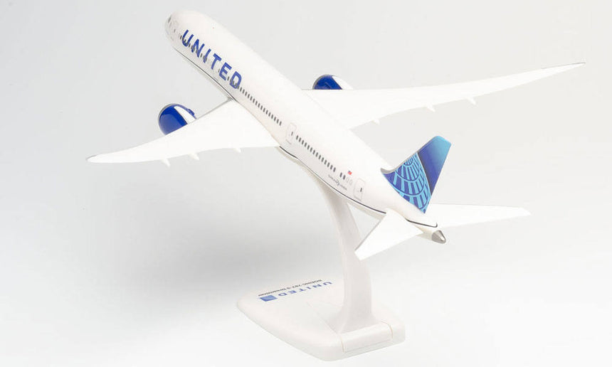 Herpa United Airlines Boeing 787-9 Dreamliner - new colors 1/200 Scale