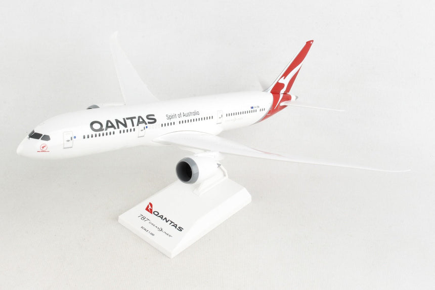 SkyMarks Qantas Boeing 787-9 New Livery 1/200 Scale