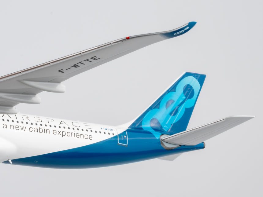 NG Models Airbus Industrie Airbus A330-900 F-WTTE 1/400 Aircraft Scale Model
