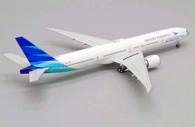 JC Wings Garuda Indonesia Boeing 777-300ER PK-GIJ 1/400 Aircraft Scale Model
