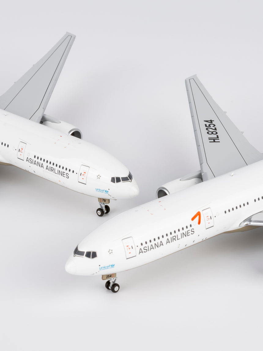 NG Models Asiana Airlines Boeing 777-200ER HL7791 (revised titles) 1/400 Scale