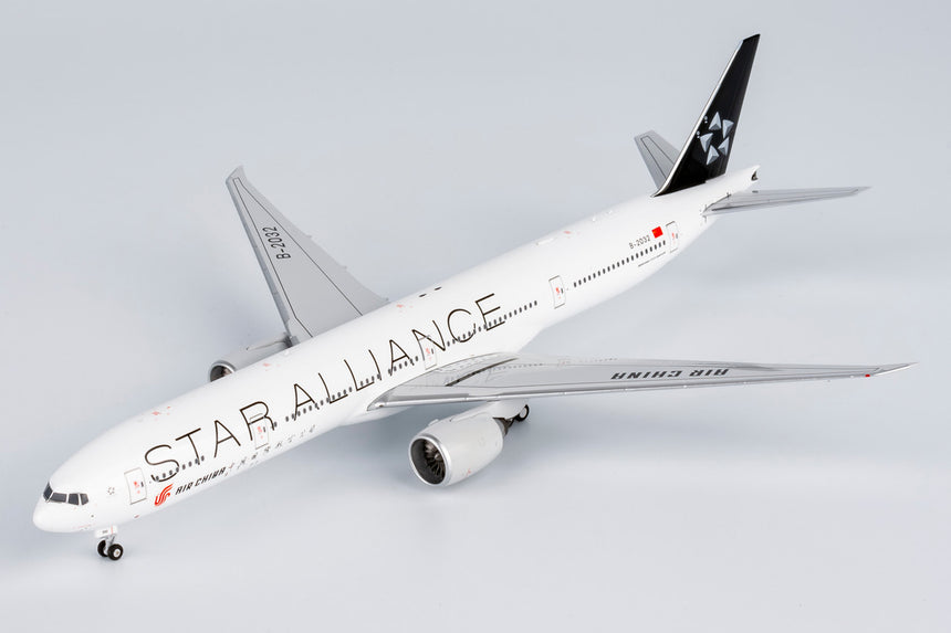 NG Models Air China Star Alliance (Standard) Boeing 777-300ER B-2032 1/400 Scale